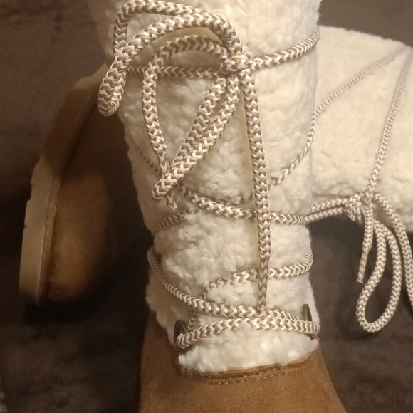 Makalu fleece lined boots - Picture 4 of 5